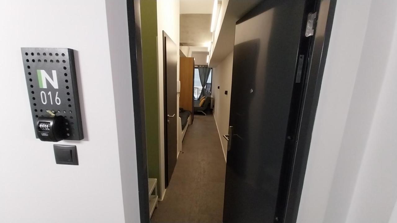 Peaceful Basement Apartment With Terrace & Free Gym Boedapest Buitenkant foto